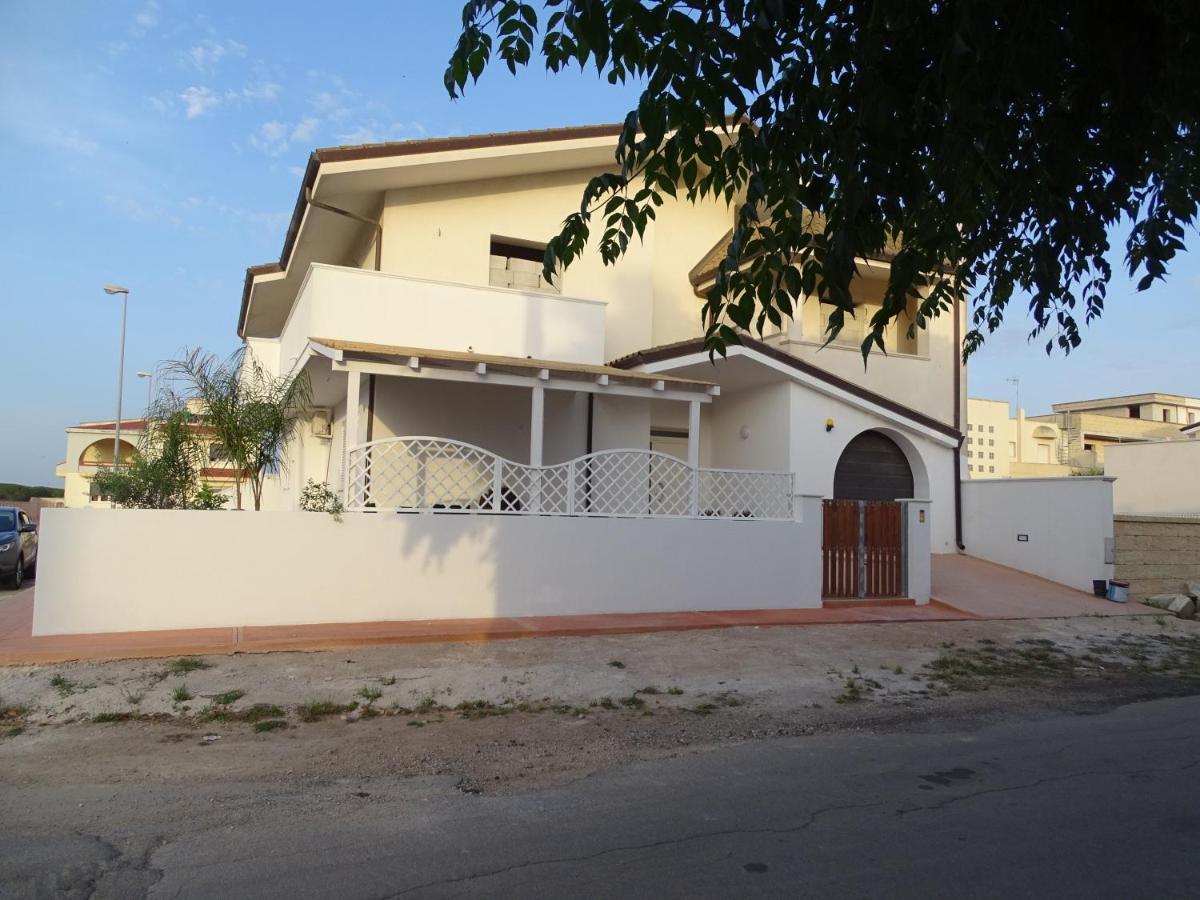 Linda Casa Vacanze Феллине Экстерьер фото
